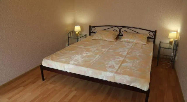 Van Gogh, Prenota Hotel Popovka 