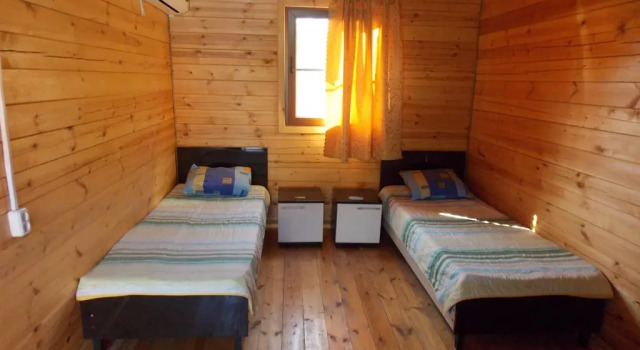 Khutorok Guest House, Забронировать Гостевой дом Отели Побережья Анапы с парковкой, Парковка