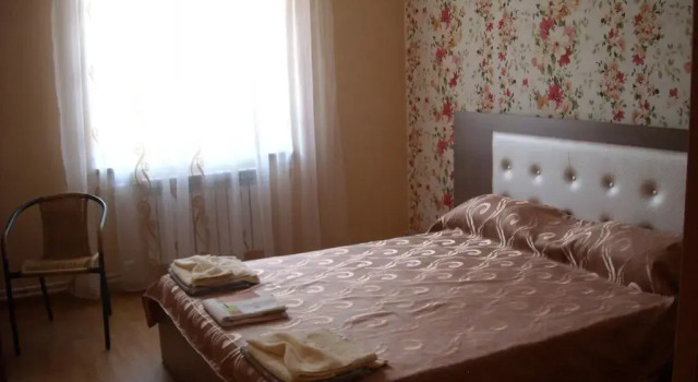 Mini Hotel, Забронировать Мини-отель Отели Саки с парковкой, Парковка