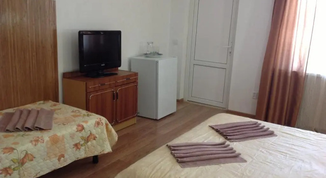 Divo, Rezerwuj Hotel Hotele w Bakhchisarai district z basenem, Basen