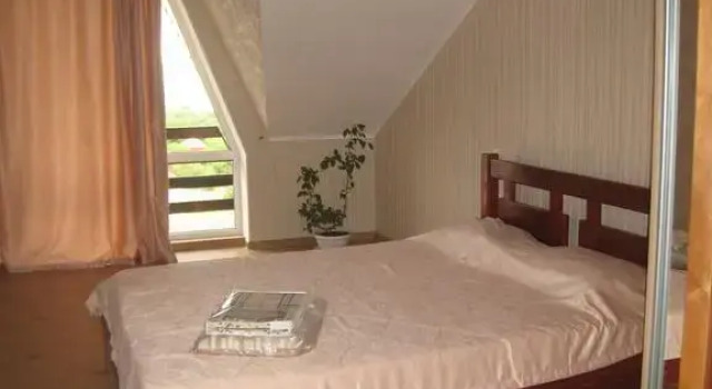 Uyut Guest House