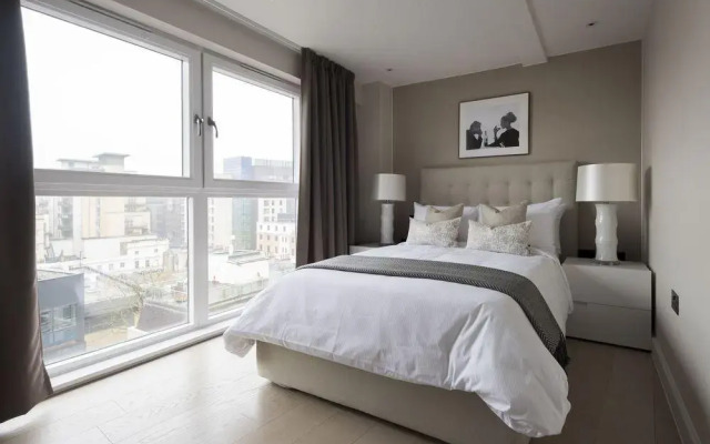 Отель Posh 3BR Westminster Suites by Sonder Великобритания, Лондон - отзывы, цены и фото номеров - забронировать отель Posh 3BR Westminster Suites by Sonder онлайн комната для гостей