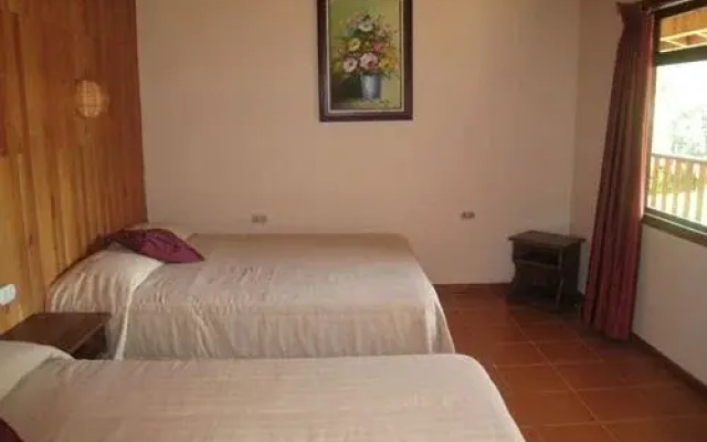 De Lucia Inn