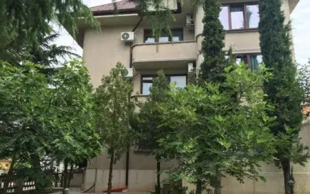 Отель Villa Elmar вид на фасад