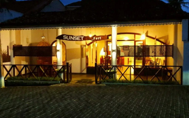 Sunset Fort Hotel вид на фасад
