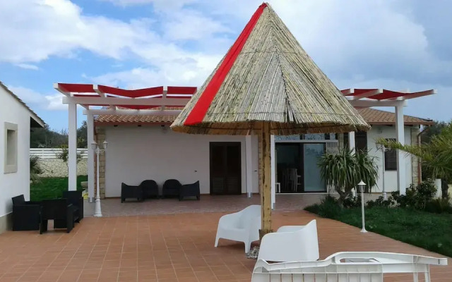Отель Apollonion Country House Сиракуза вид на фасад