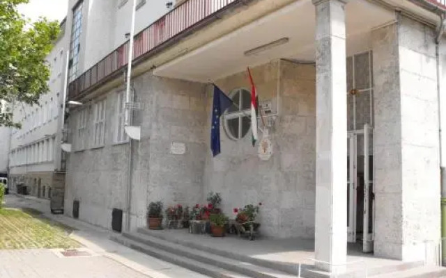 Vécsey Hostel вид на фасад