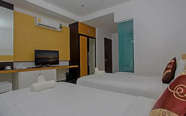 Отель Kata Horizon Villa A2 - 4 Bedrooms комната для гостей