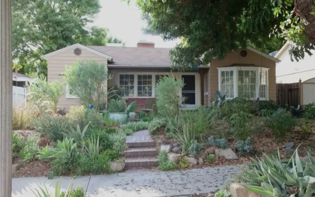 Private, quiet, and accommodating Guest House