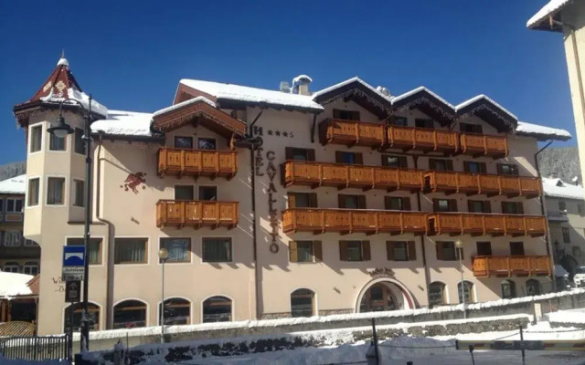 Hotel Cavalletto вид на фасад