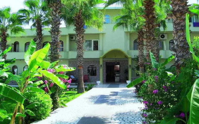 Tal Hotel - All Inclusive вид на фасад