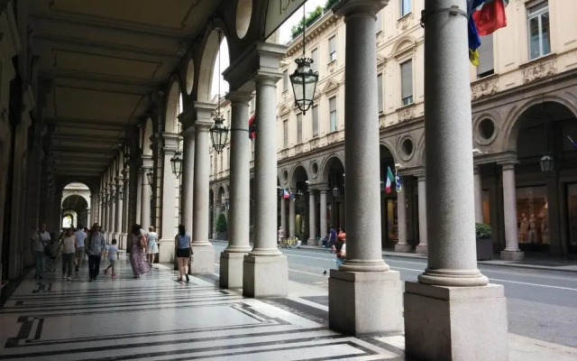 Отель Old Town Torino вид на фасад