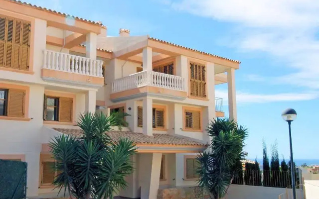Апартаменты Apartment Los Cerezos вид на фасад