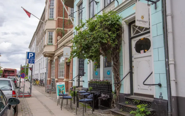 Отель CPH Boutique Hotel Apartments Дания, Копенгаген - отзывы, цены и фото номеров - забронировать отель CPH Boutique Hotel Apartments онлайн вид на фасад