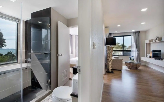 Отель Cape Town Condo Sriracha комната для гостей