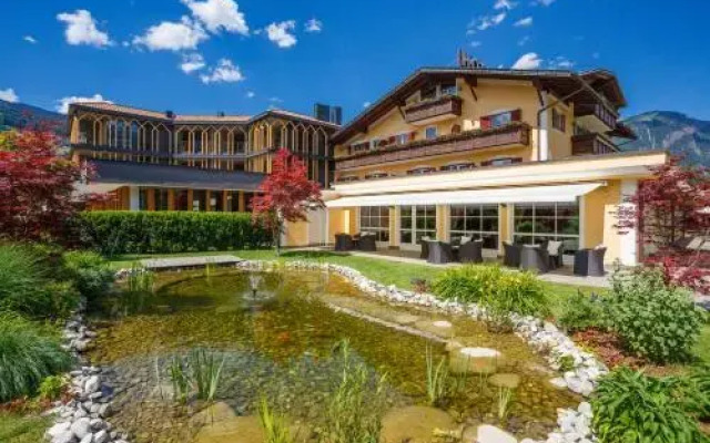 Hotel Zum Engel Випитено вид на фасад