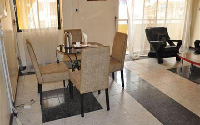 Solitude Hotel Yaba 2