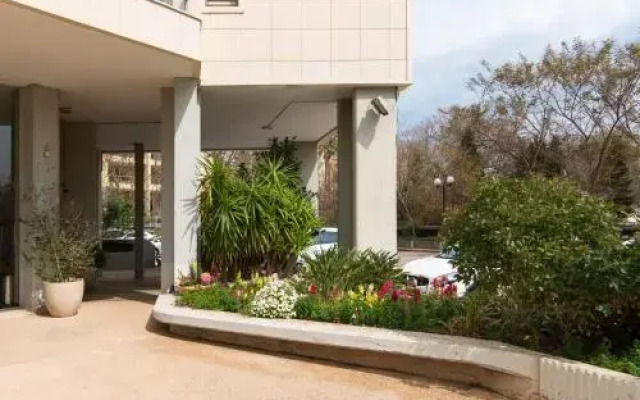 Апартаменты Ziv Apartments - Brasil 1 Тель-Авив вид на фасад
