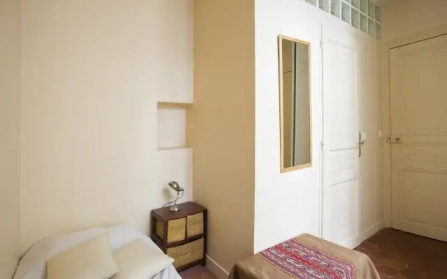 Апартаменты Quai d'Orsay Apartment комната для гостей