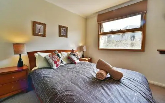 Tomarlin Views 1