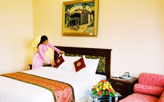 Bonjour Vietnam Hotel Hanoi вид на фасад
