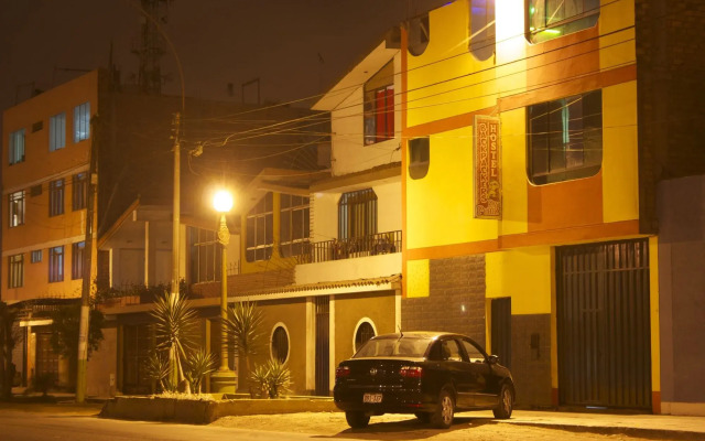 Pay Purix Hostel - Lima Airport 1