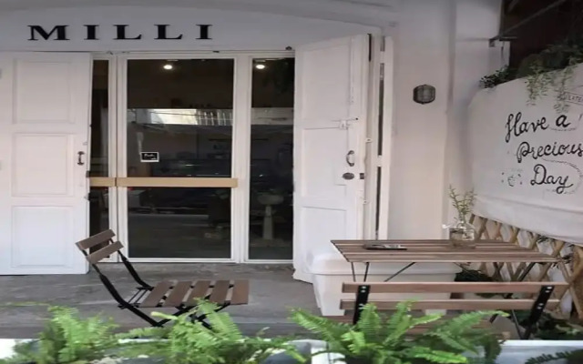 Отель Milli Guesthouse Таиланд, Бангкок - отзывы, цены и фото номеров - забронировать отель Milli Guesthouse онлайн вид на фасад
