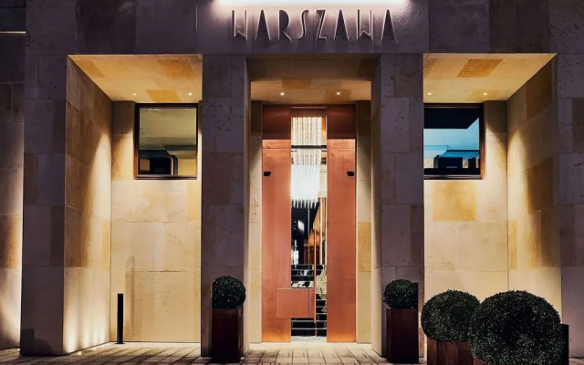 Hotel Warszawa вид на фасад