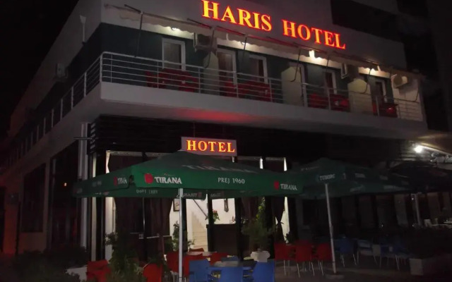 Haris Hotel вид на фасад