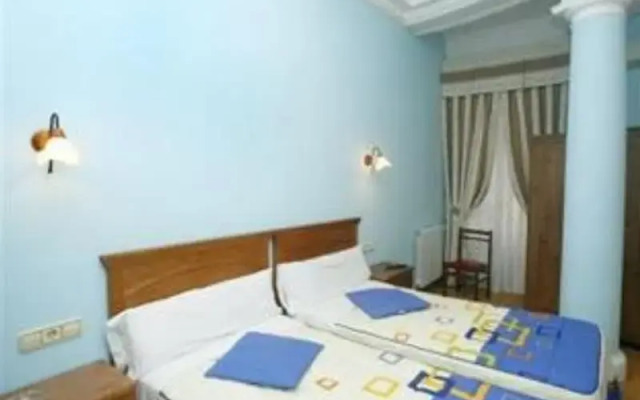 Отель Hostal Alcazar Regis детские мероприятия