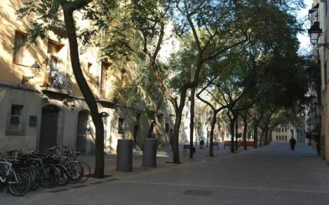 Отель Apartamentos Born Picasso вид на фасад