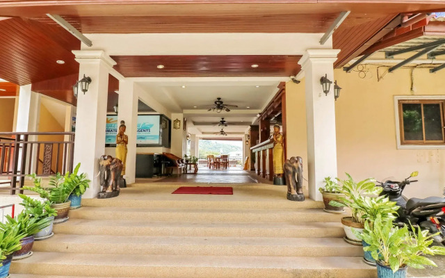 Отель Nida Rooms Andaman Blue Nanai вид на фасад