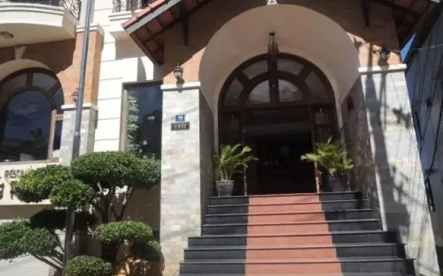 Hung Phong Hotel Далат вид на фасад
