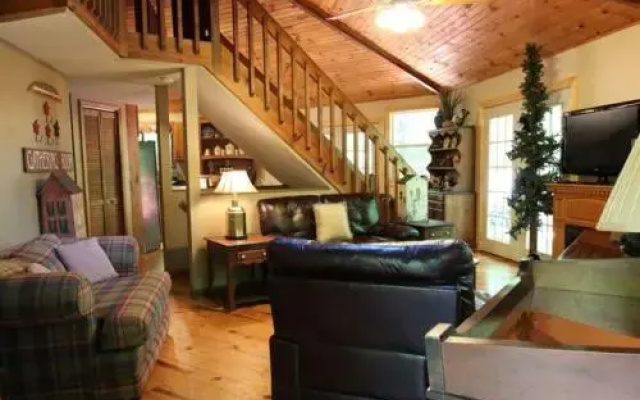 Rowe`s Round House