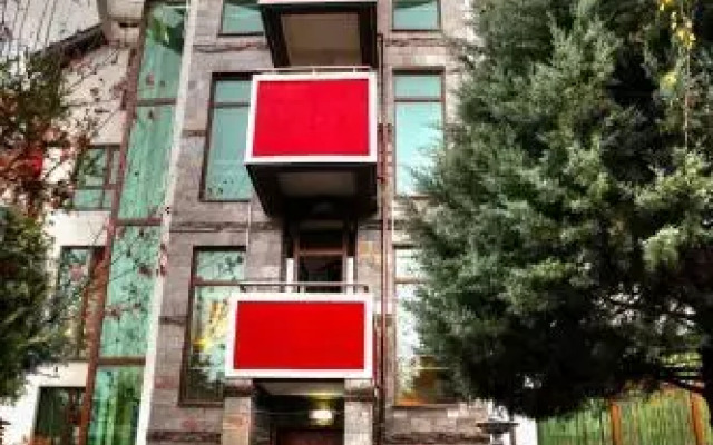 Отель Meatsa Hotel Болгария, Карджали - отзывы, цены и фото номеров - забронировать отель Meatsa Hotel онлайн вид на фасад