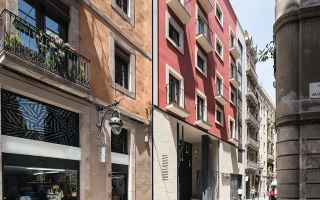 Отель Catalonia Magdalenes Испания, Барселона - отзывы, цены и фото номеров - забронировать отель Catalonia Magdalenes онлайн