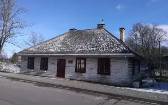 Отель Guest House Karaimu 13 Литва, Тракай - отзывы, цены и фото номеров - забронировать отель Guest House Karaimu 13 онлайн вид на фасад