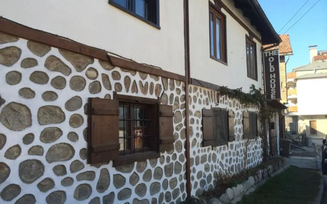 Отель Old House 1980 вид на фасад