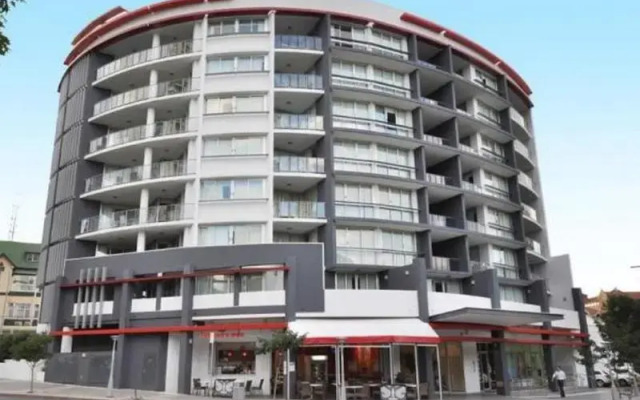 Апартаменты The Hub Apartments вид на фасад