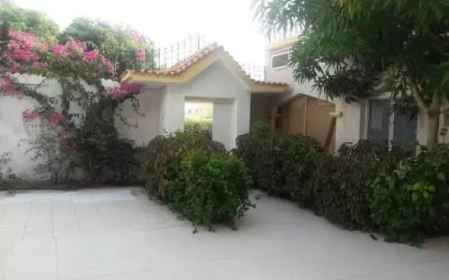 İstanbul Hotel & Restaurant in Nouakchott, Mauritania from 108$, photos, reviews - zenhotels.com hotel front