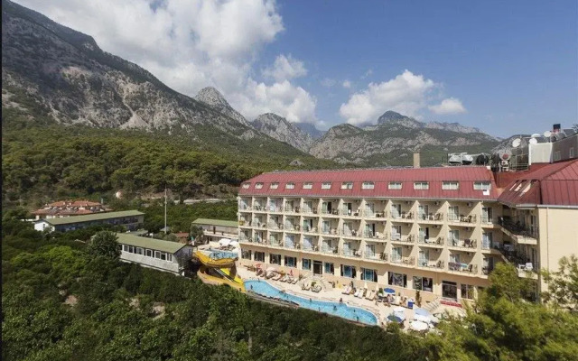 Matiate Hotel & Spa - All Inclusive вид на фасад