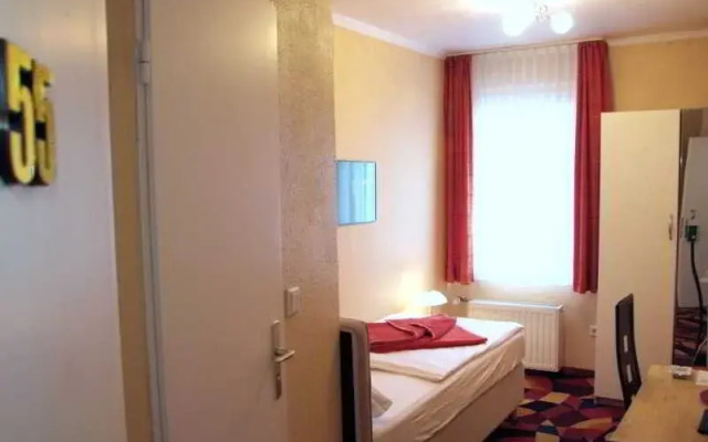 Hotel Ariana комната для гостей