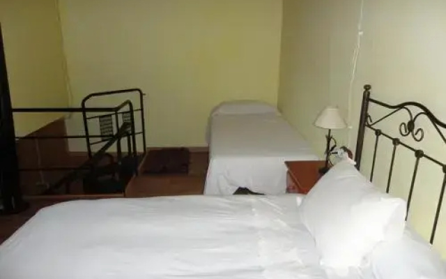 Hotel Rural Los Quiñones