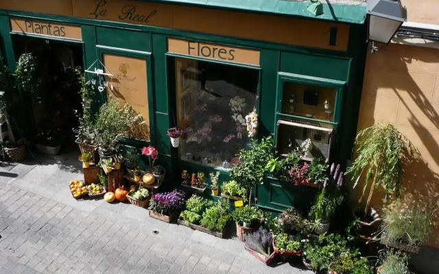 Отель Hostal Berlín Madrid Испания, Мадрид - отзывы, цены и фото номеров - забронировать отель Hostal Berlín Madrid онлайн вид на фасад