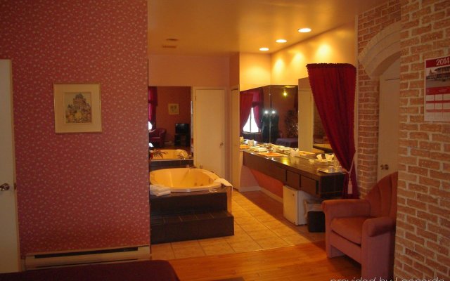 Hotel-Motel Le Régent 0