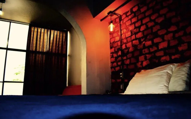 RÜM Hotel Consulado вид на фасад