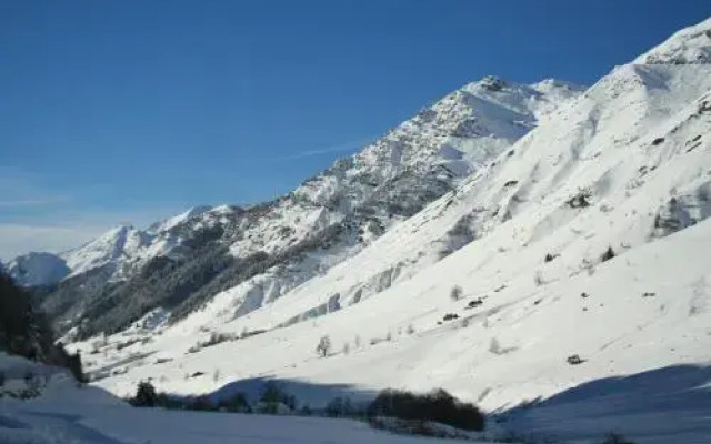 Les Castets dAyré