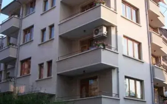 Отель Guest House Kostandara Поморие вид на фасад