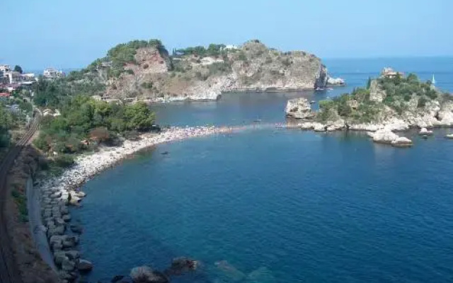 Etna Sun Guest House
