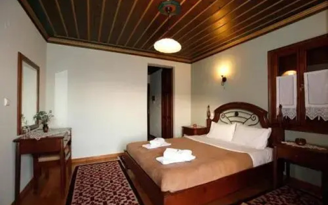 Papigiotis Hotel